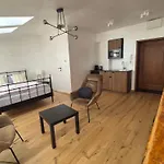 Apartment Miodowa 25