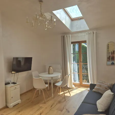 Miodowa 25 Apartman Krakkó