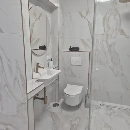 Miodowa 25 3* Krakau