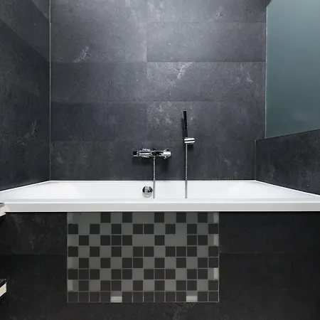 Apartment Miodowa 25 Krakau