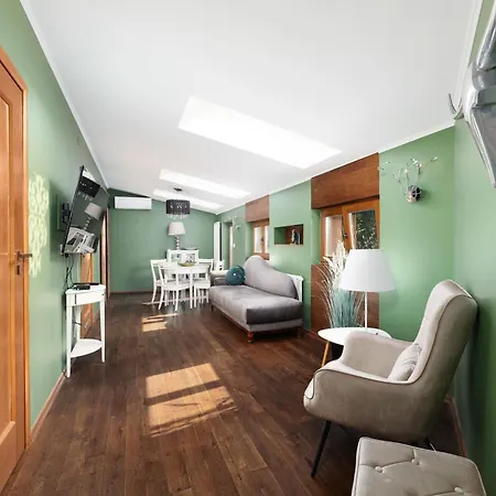 Miodowa 25 3* Krakau