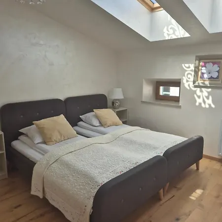 Miodowa 25 3* Cracovia